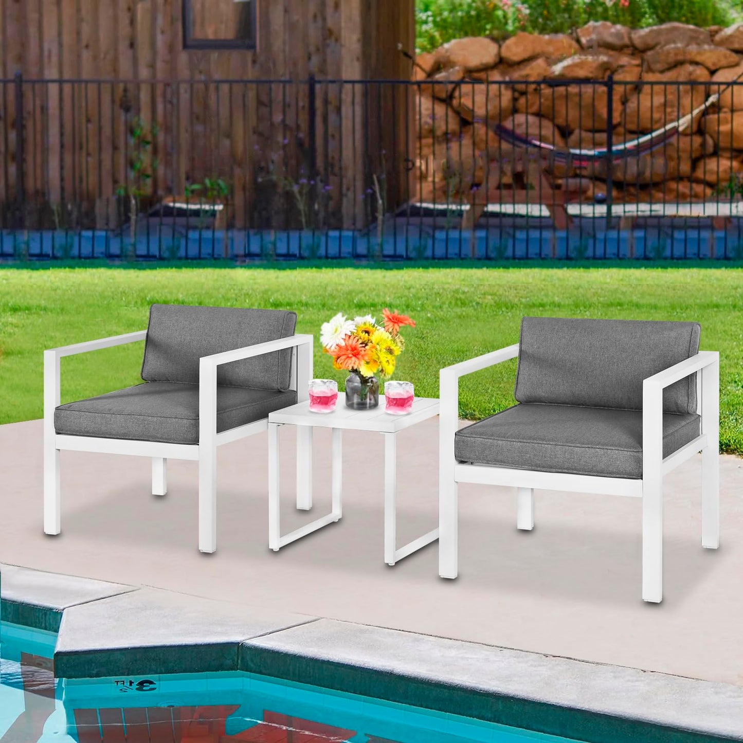 YIYAN 3-teiliges Rattan-Bistro-Set, für 2 Personen, mit Kaffeetisch, Weiß.