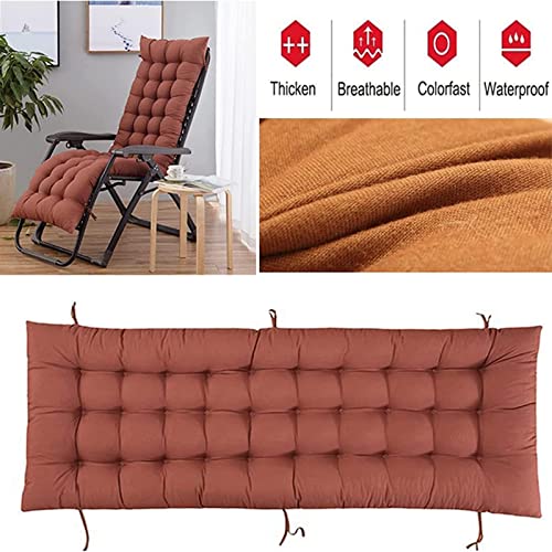 Langes, weiches, rutschfestes Strandkorbkissen.